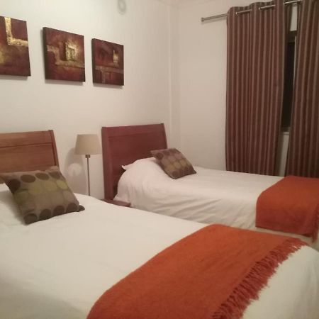 אלבופיירה Salgados Sea View Apartment מראה חיצוני תמונה
