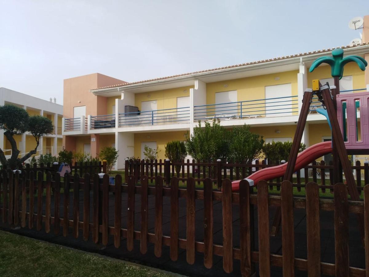 אלבופיירה Salgados Sea View Apartment מראה חיצוני תמונה