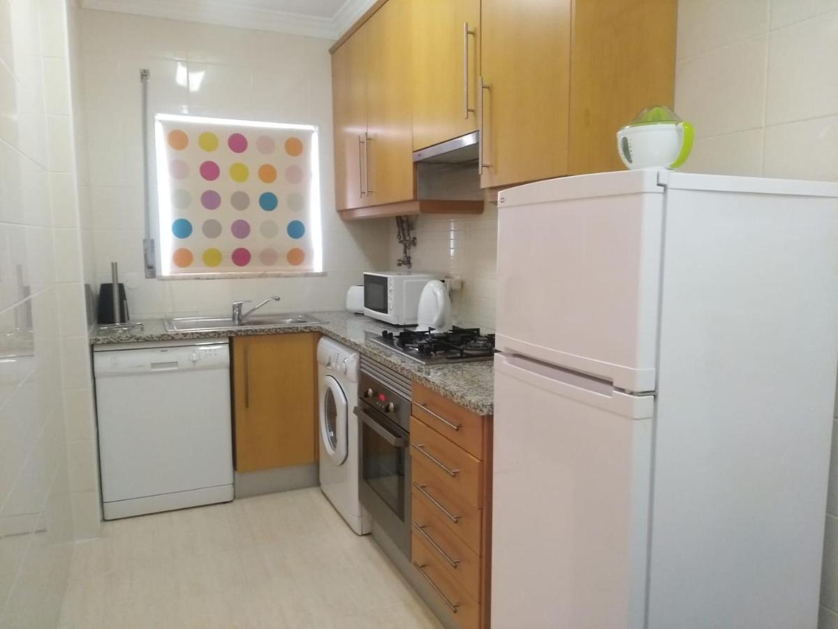 אלבופיירה Salgados Sea View Apartment מראה חיצוני תמונה